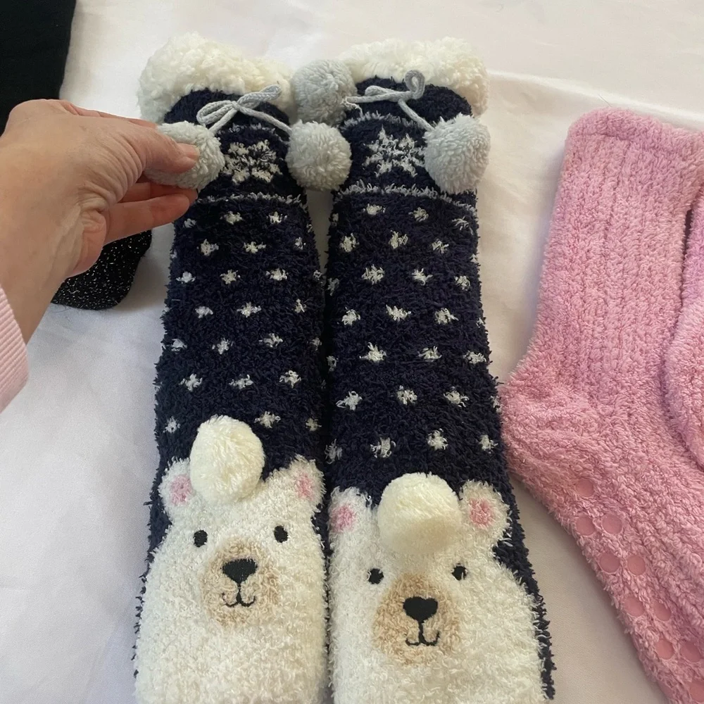 Women's Cozy Animal/Knit Warm‎ Socks Set, Brands like 35 Below Thermal, etc. OS.